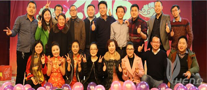 Heno Company segelt gegen das Affenjahr